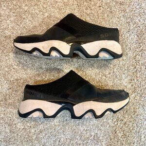 Sorel Slip On Leather Sneakers
